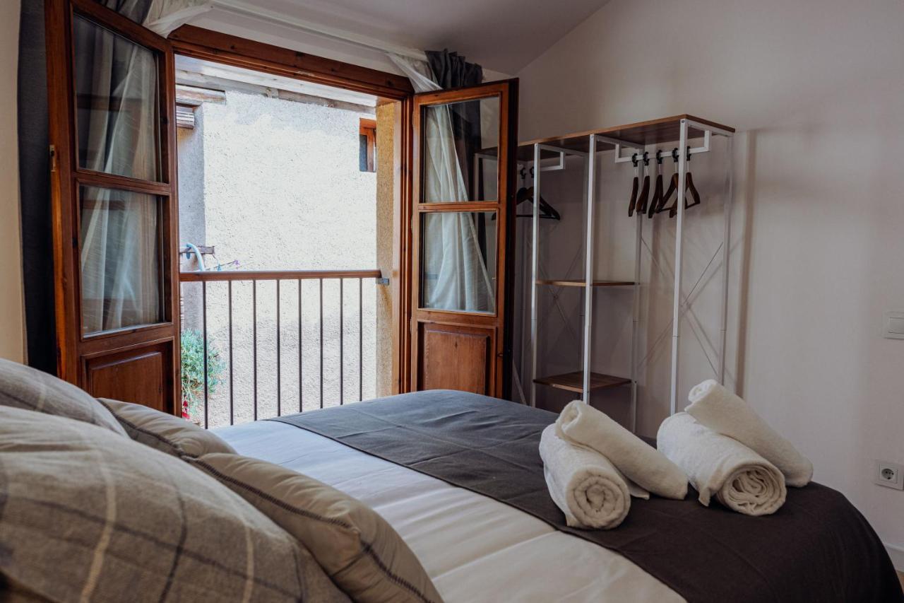 Apartamentos Fuendebanos Alquezar Luaran gambar